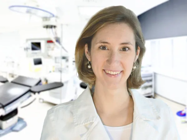 Dr. Isabel Pinxten - Oogchirurg